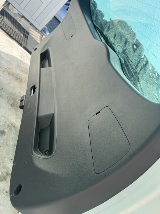 Hyundai tucson 3 lift Туксон TL Кришка Багажника оригинал