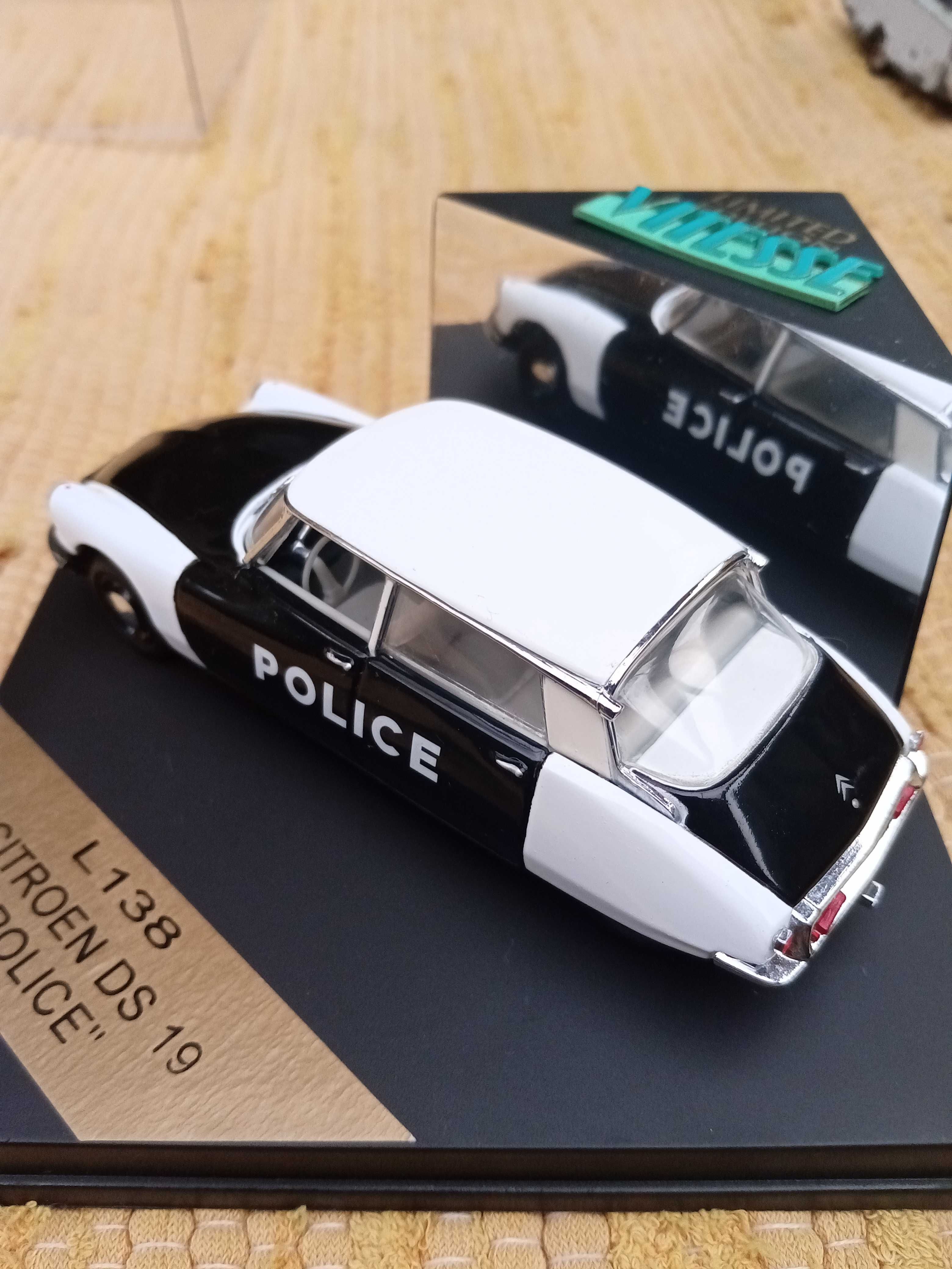 1/43 Citroën DS 19 "Police" - Vitesse