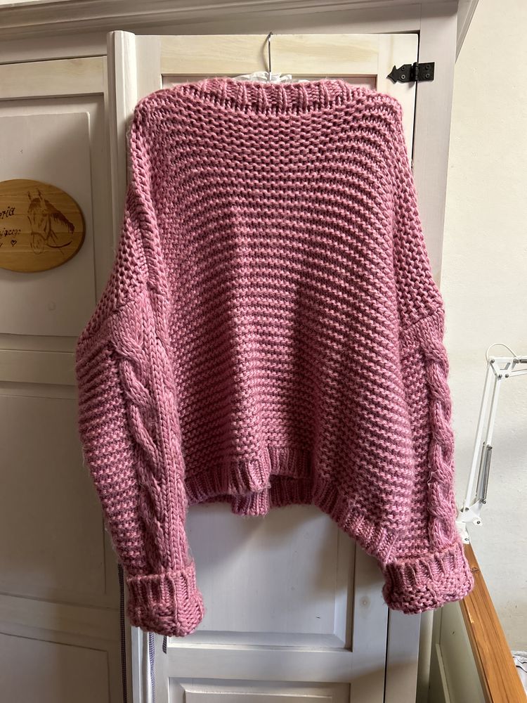 Sweter jak ręcznie robiony/ Hand Made różowy