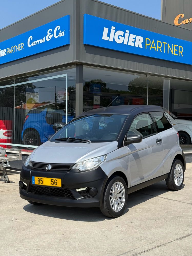 Aixam crossline kubota  ( Aixam Ligier microcarro Ami chatenet )