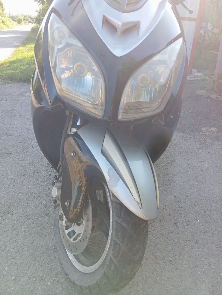 Продам скутер VIPER STORM