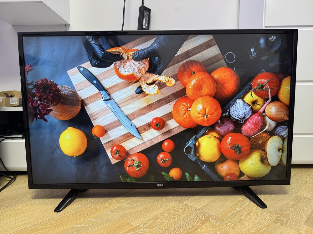 Телевізор LG 43LF510V / SMART GTX-R2i / Full HD
