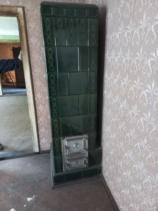 Piec kaflowy zabytkowy