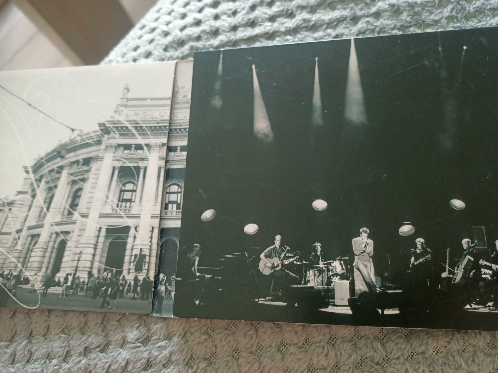 Die Toten Hosen - Nur Zu Besuch: Unplugged Im Wiener Burgtheater (CD,