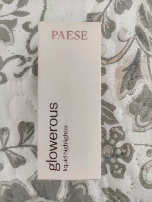 Paese Glowerous Płynny rozświetlacz Sparkle Rose
