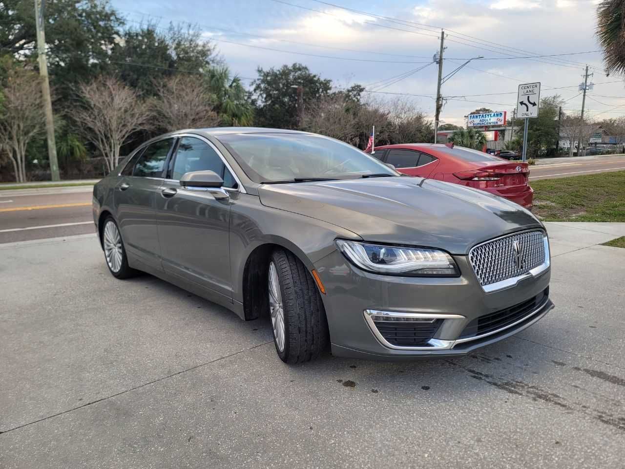 Lincoln MKZ Hybrid Reserve 2017 року з США