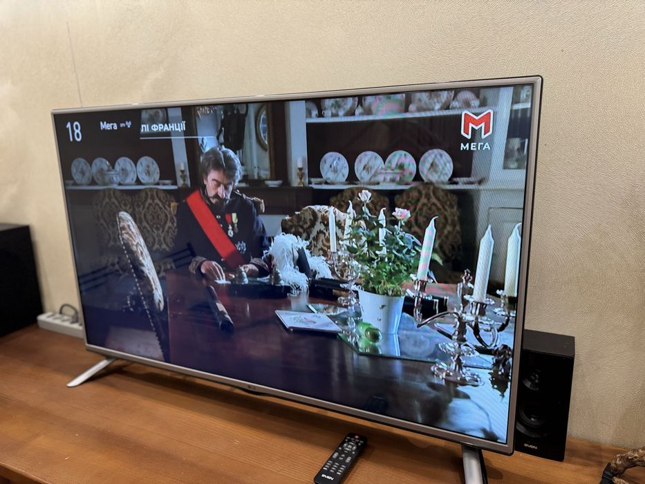 Телевізор LG 49“