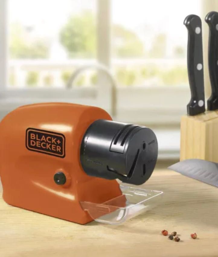 Elektryczna ostrzałka Black&Decker do noży lub nożyczek