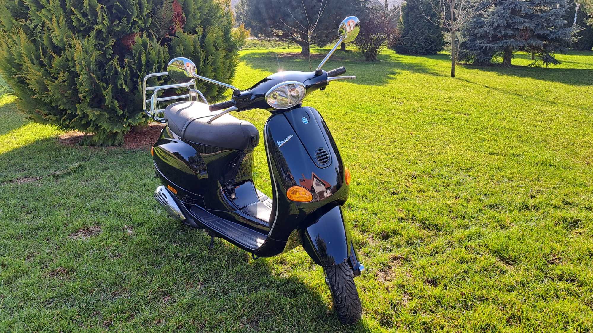 Piaggio Vespa ET4, 125 ccm,  import Szwajcaria, na kat. B