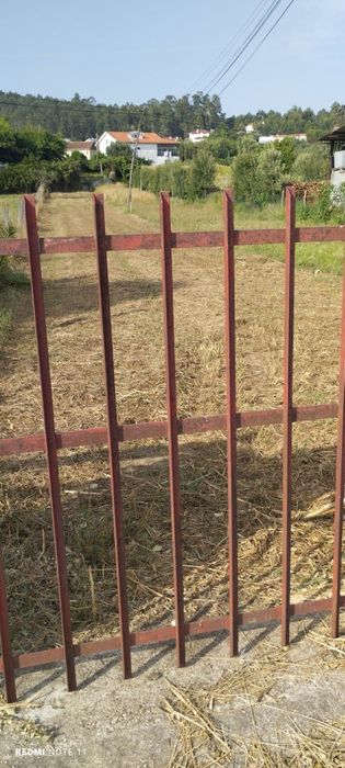 Vende-se terreno