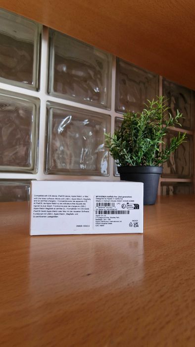 AirPods Pro 2 (USB-C)