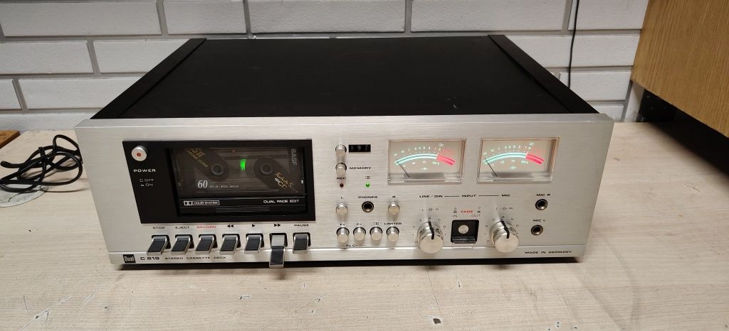 Magnetofon DUAL C 819. Nowe Paski