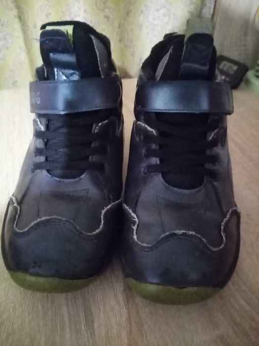 Ботінки черевики осінні