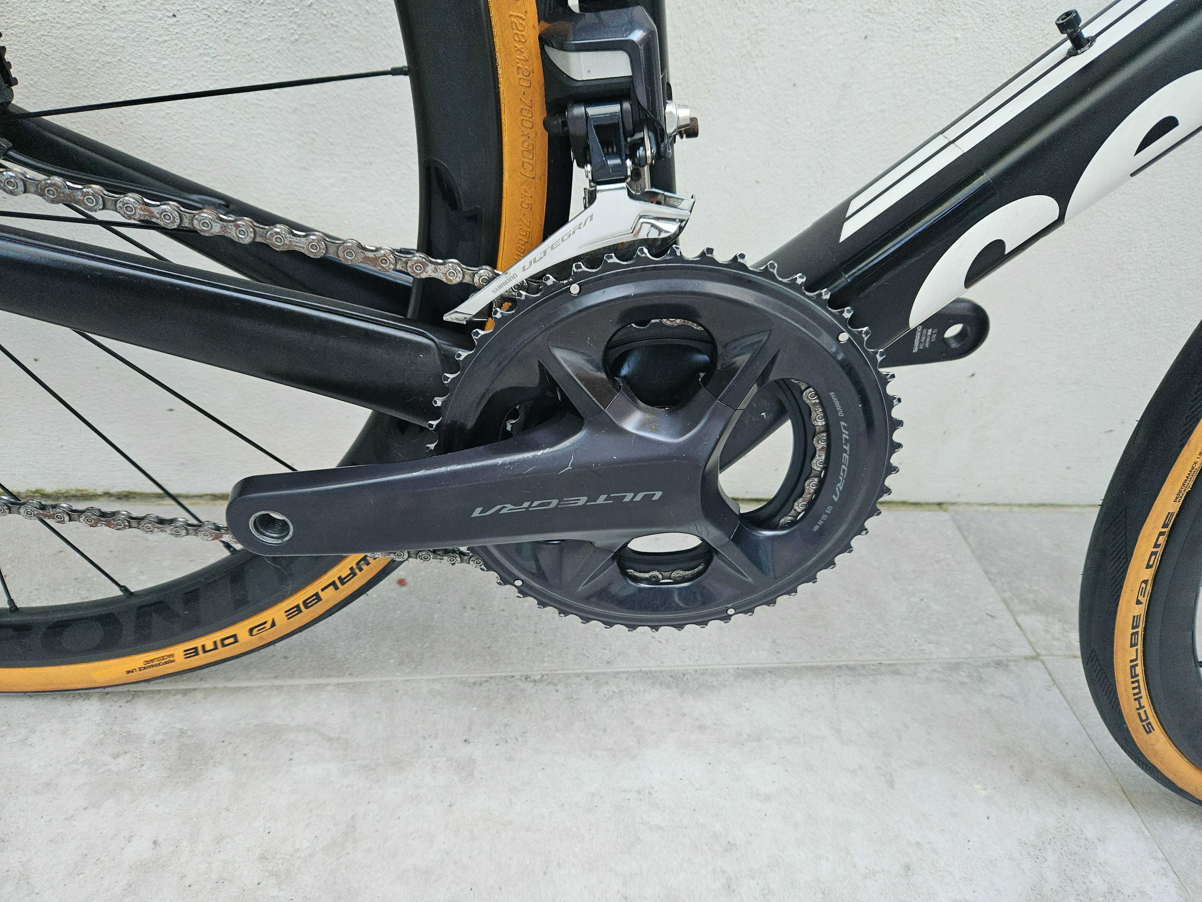 Cervelo R3 Full Ultegra Travão de Disco, Tamanho 51 Di2