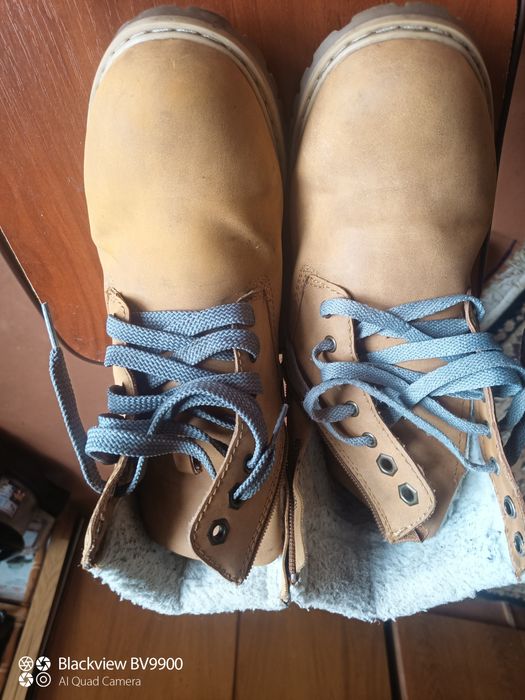 Ботинки зимние размеры 41,44,44.