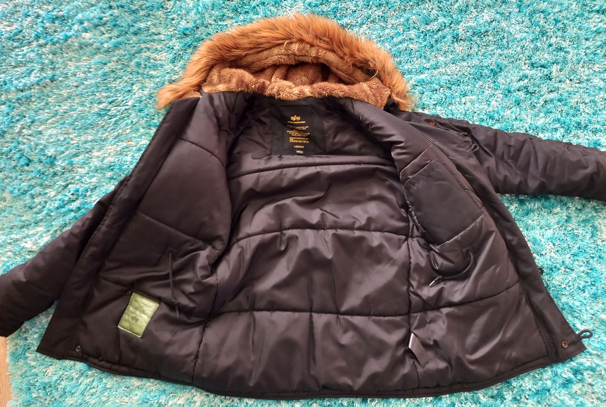 Kurtka zimowa Parka Alpha Industries.  N-3B (N). Stan idealny.