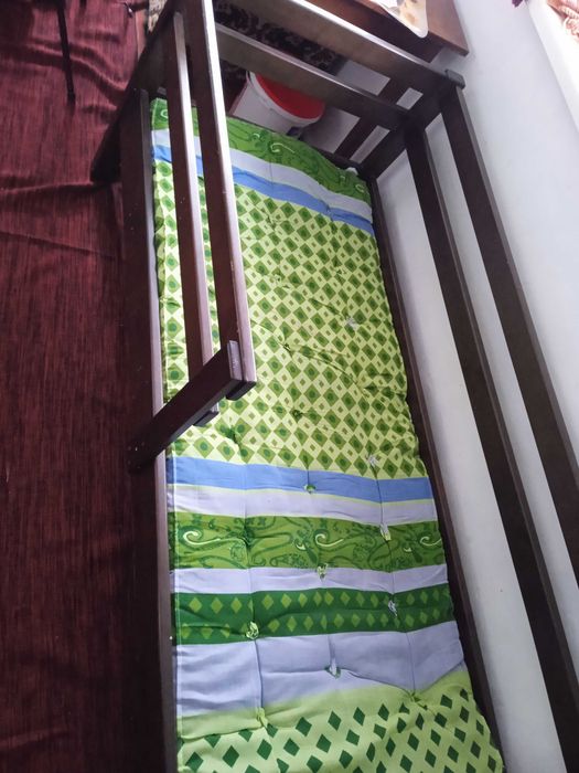 Односпальна кровать дитяча