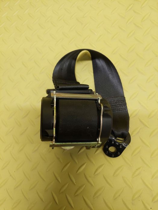 skoda rapid ii pasy bezpieczeństwa lewy tył 621372800d