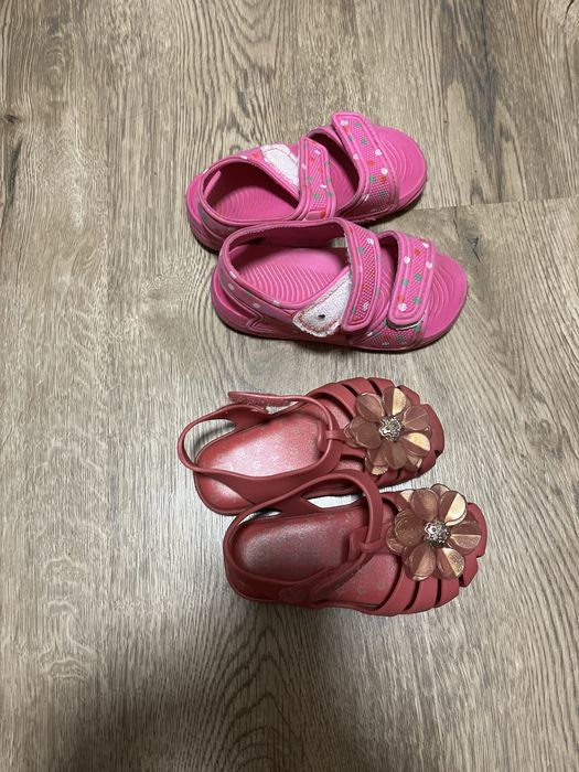 Продам фірмове взуття New Balance