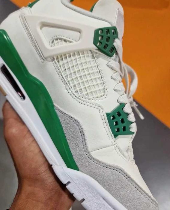 Buty damskie Trampk Nike_SB_Jordan_Air_Jordan_4_Pine_Green R.41