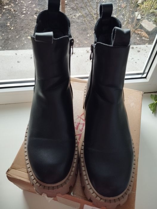 Ботинки Челсі Черевики