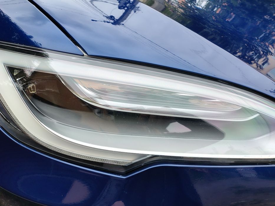 Tesla model S 2016