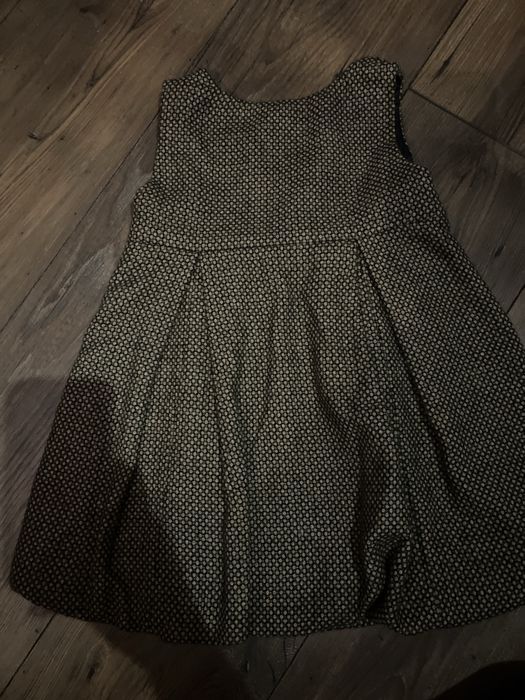 Elegancka ciepla sukienka zara 104 „25”