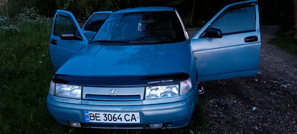 Лада 2110 2002год