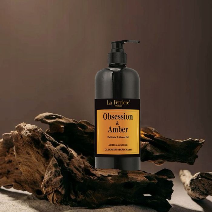 Zestaw Kosmetyków Prezentowy Kosz  Zapach  Świeczka Prija Dzień Kobiet