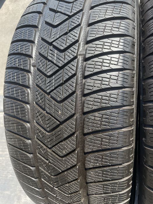 255/55/19 pirelli scorpion winter