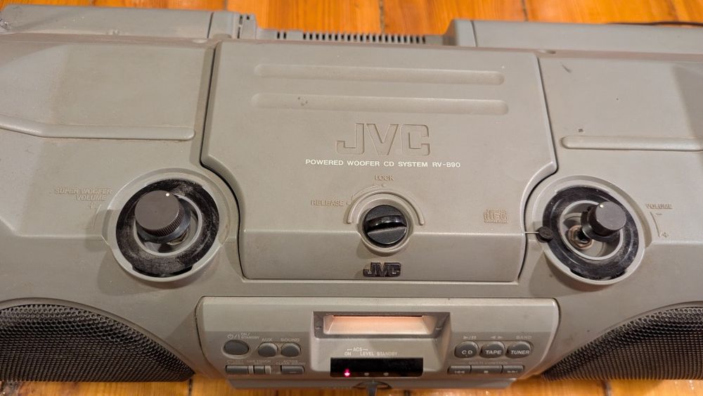 Boombox JVC RV-B90