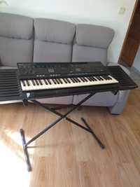 Yamaha PSR -2500