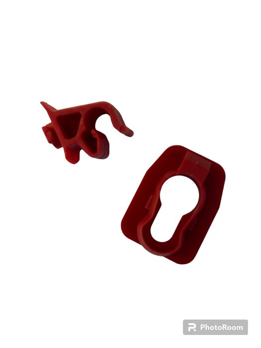 Отбойники в капот Jeep Renegade