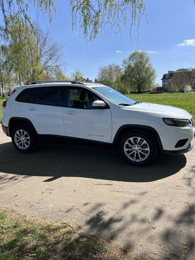 Jeep cherokee 2020