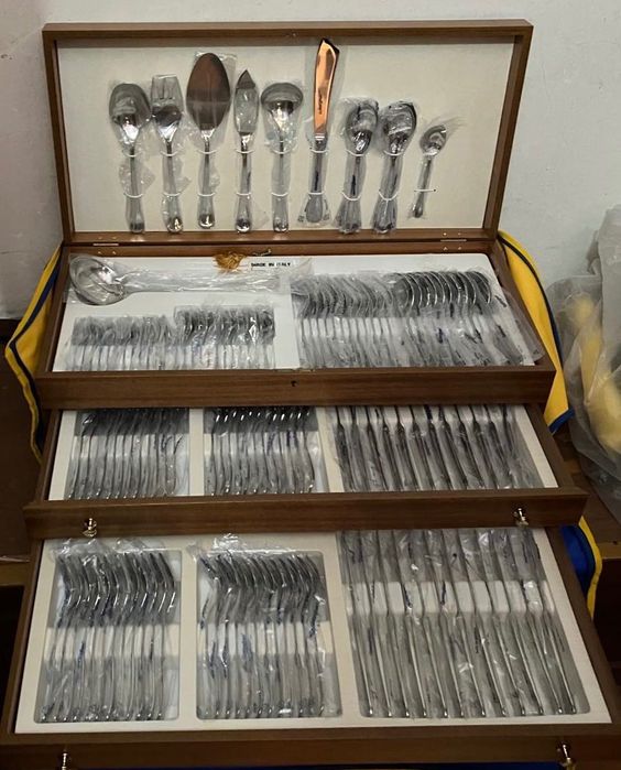 Faqueiro Italiano 130 peças Inox