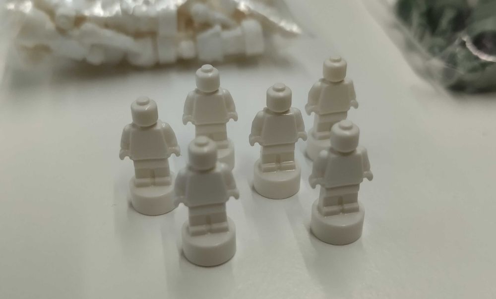 LEGO - duży zestaw Nano Figurek (90398)
