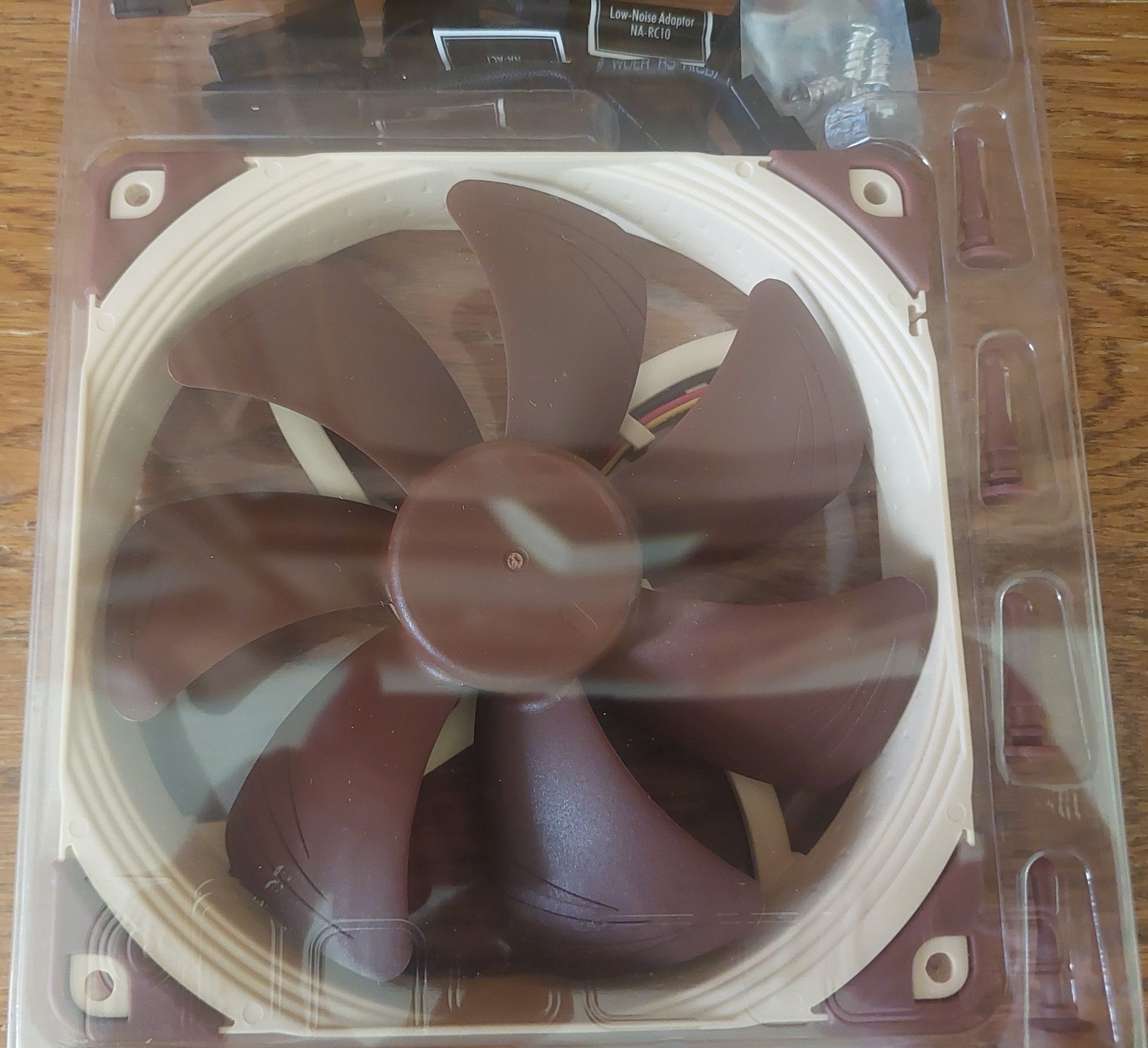 Вентилятор Noctua NF-A14 FLX