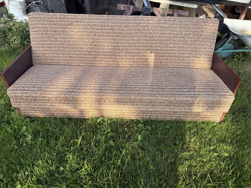 Wersalka sofa rozkładana