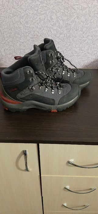 Ботинки мужские р.41