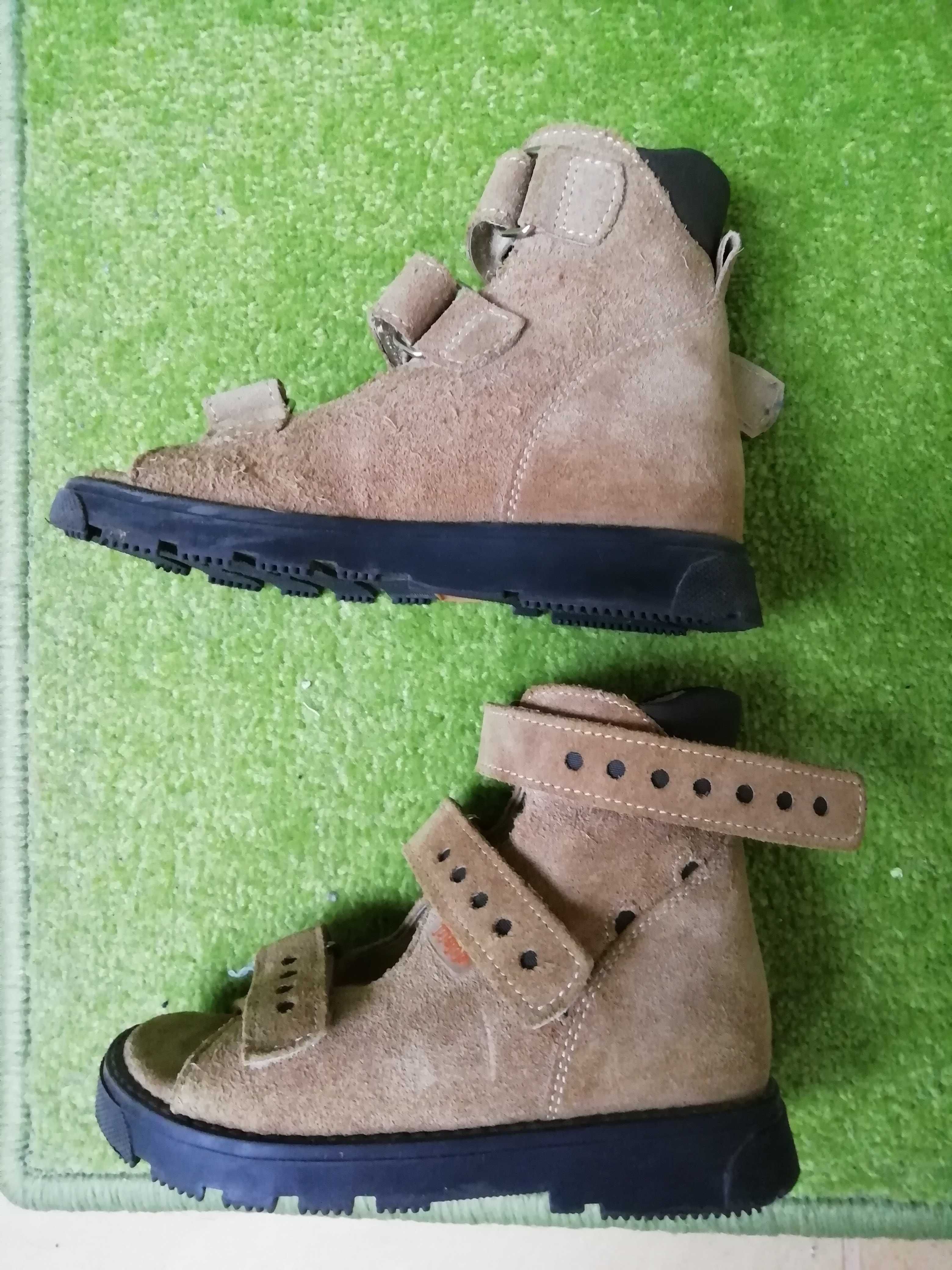 Buty ortopedyczne MEMO dla dziewczynki