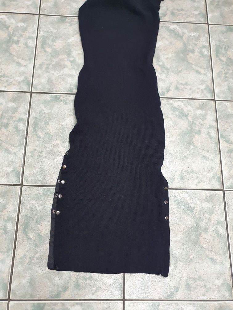 Sukienka z dzianiny Guess oryginalna 40