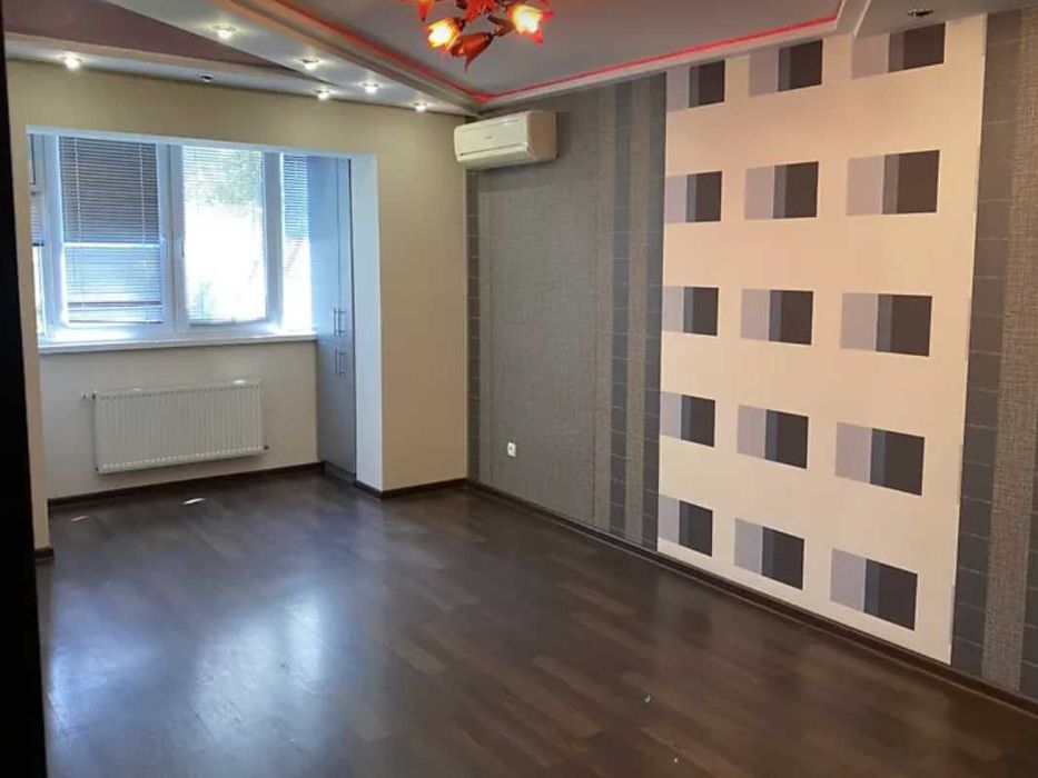 Продаж 3к.квартири,АГВ,не кутова,ремонт, техніка, р-н Буд. Офіцерів