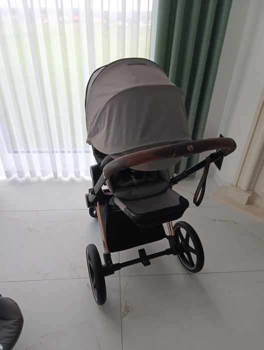 Wózek szary marki cybex 2.0 3 w 1