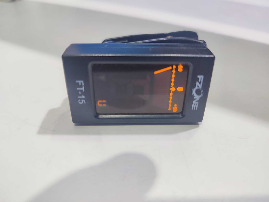 Тюнер прищепка Fzone FT-15 Black