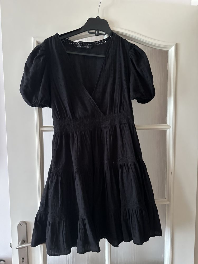 Zara czarna ażurowa sukienka 36 bawełna