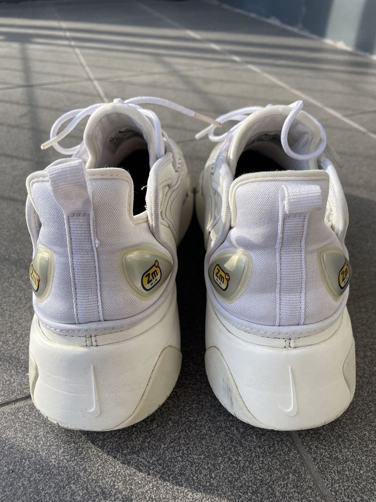 Buty Nike Zoom 2K Białe damskie 90 retro 270 oldschool styl