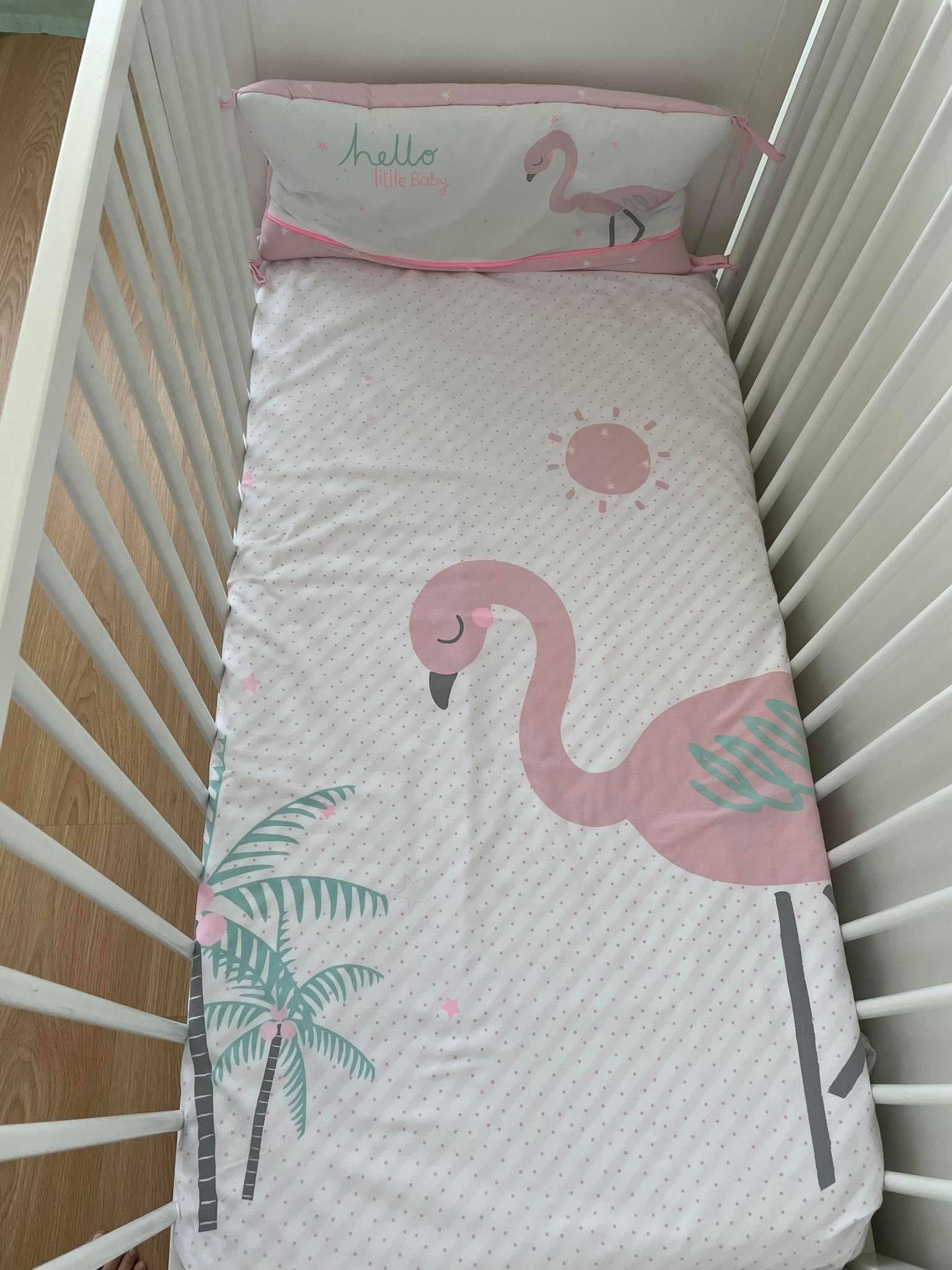 Roupa para berço / cama de grades bebé Flamingo. Verbaudet.