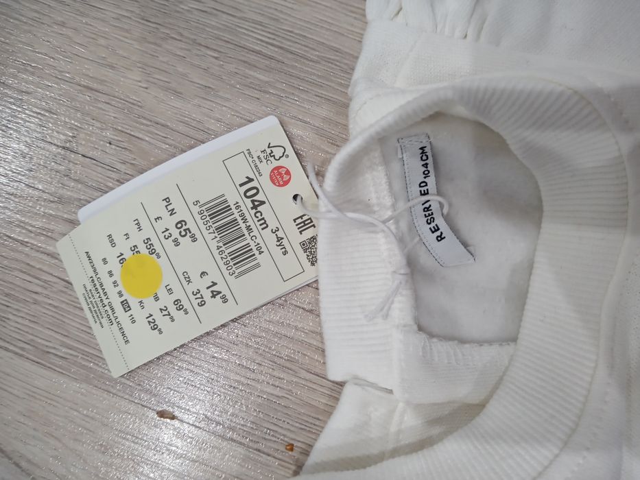 Sukienka Reserved Nowa r. 104