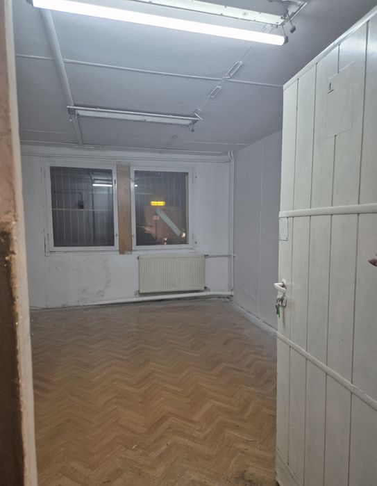 Wynajmę pomieszczenia