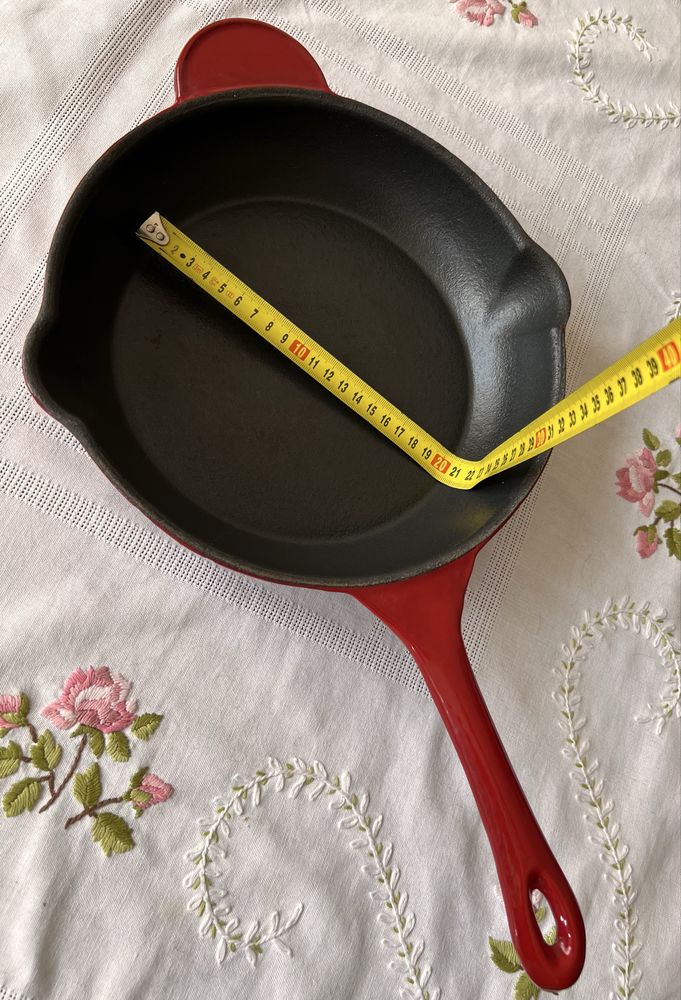 Patelnia żeliwna 20 cm